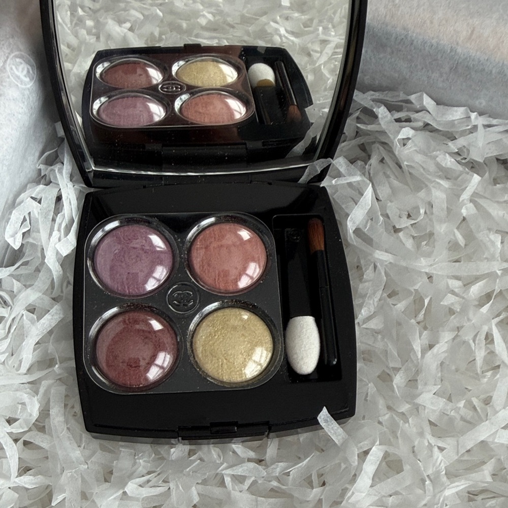 CHANEL 68 Delices multi-effect Quadra Eyeshadow